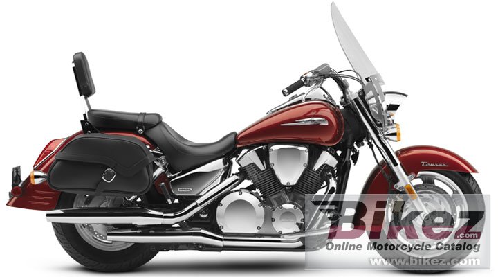Big Honda vtx1300t touring picture and wallpaper from Bikez.com